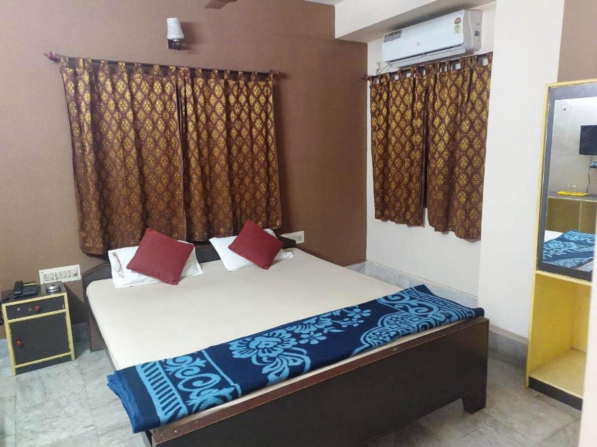 M/S Hotel Diwan International Āsansol Exteriör bild